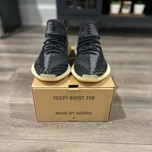 Yeezy 350 V2 Carbon/ Asriel